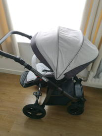 mini uno stride travel system